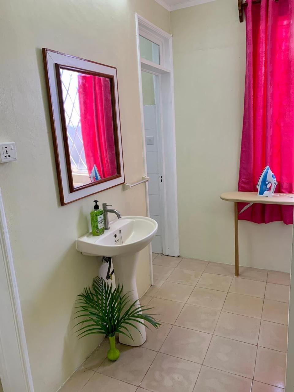 Oasis 2 Otel Mahébourg Dış mekan fotoğraf